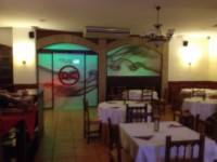Iluminaci�n con Tiras de LED RGB en D`Copas restaurante los Cantaros en Baza (Granada).